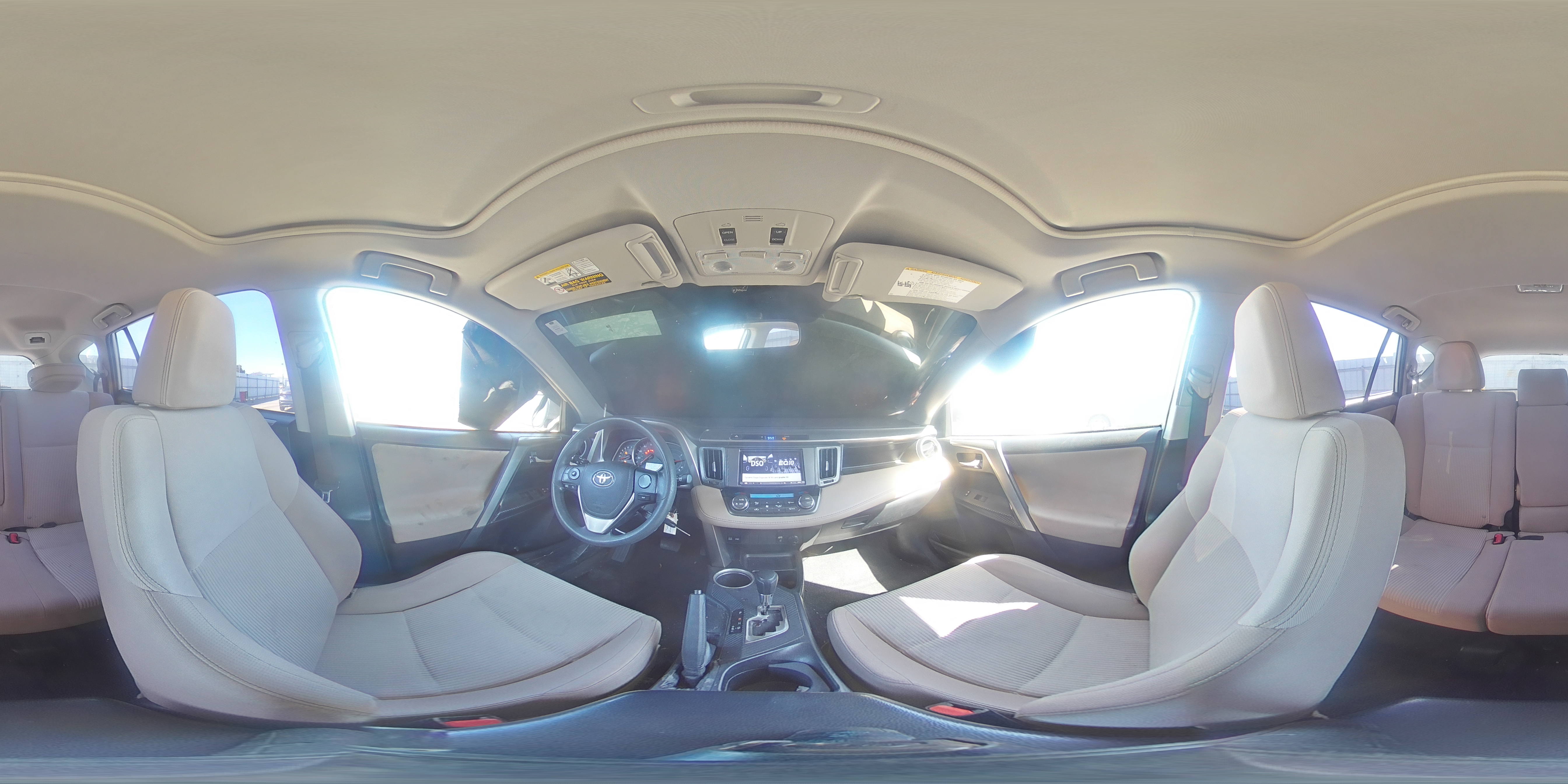 2014 Toyota RAV 4 - Image 13