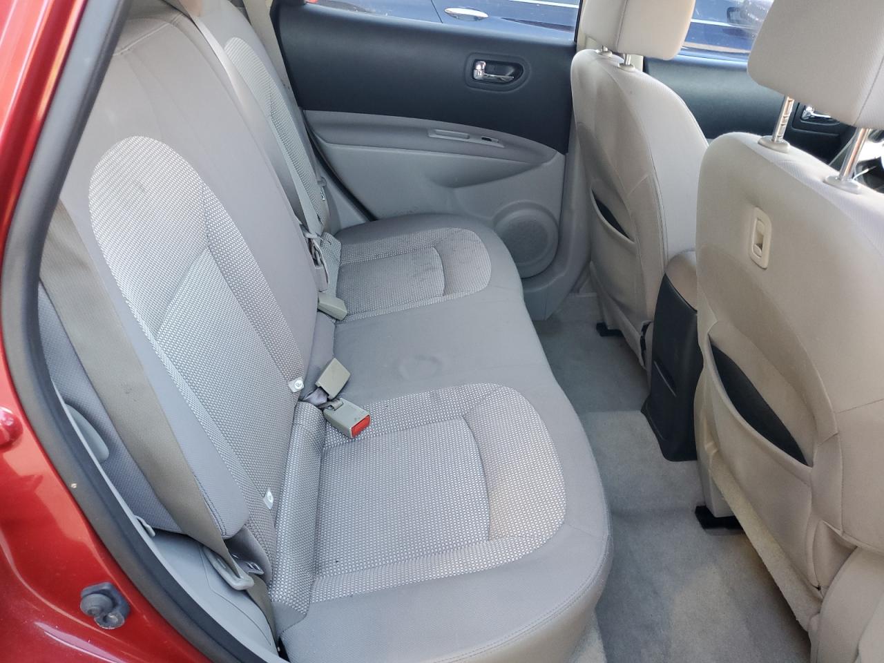 2012 Nissan Rogue - Image 11