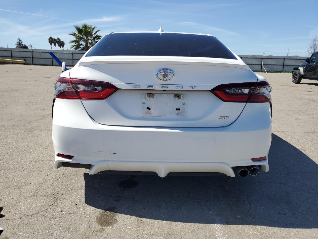 2022 Toyota Camry - Image 6