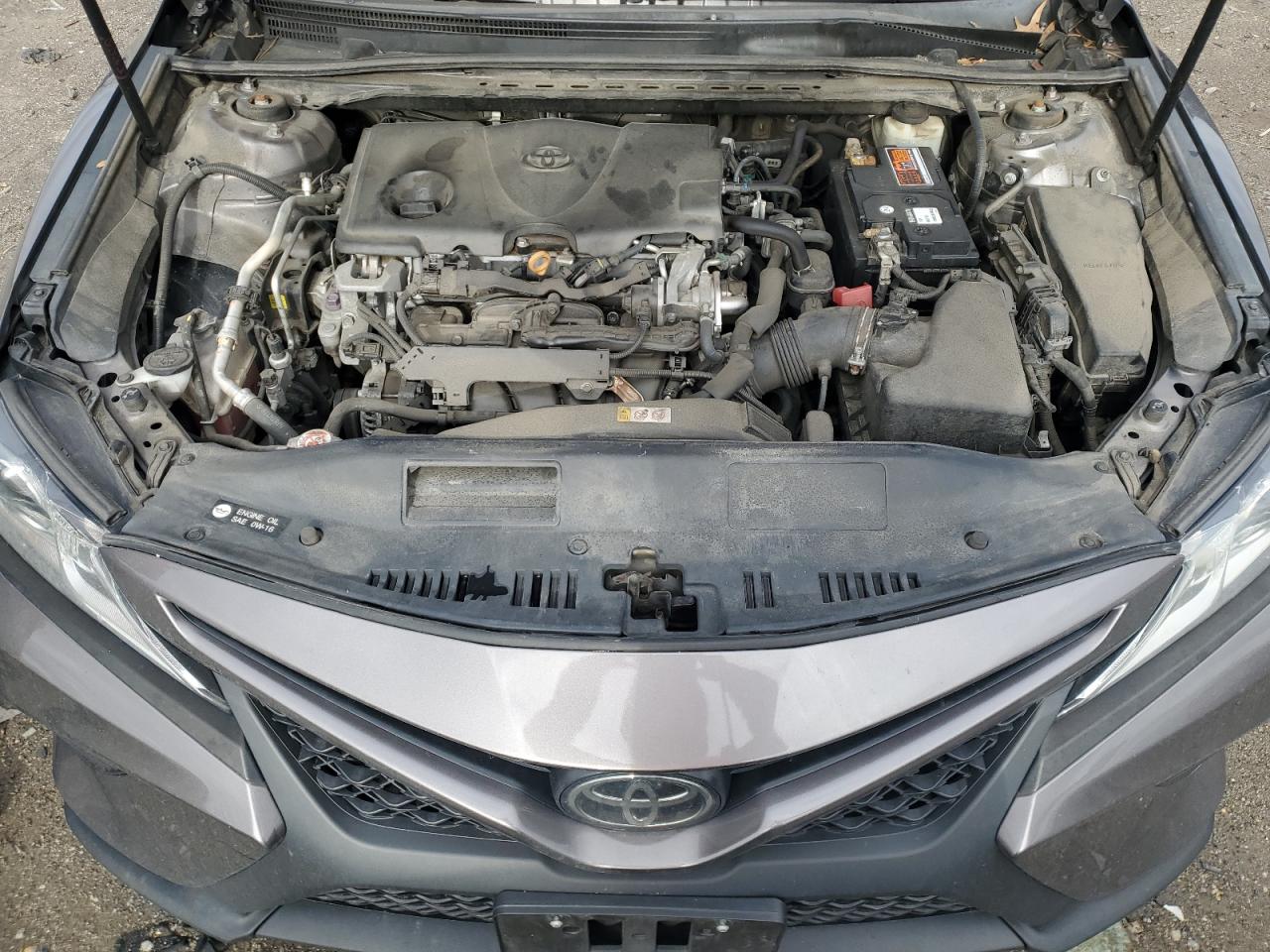 2018 Toyota Camry - Image 11