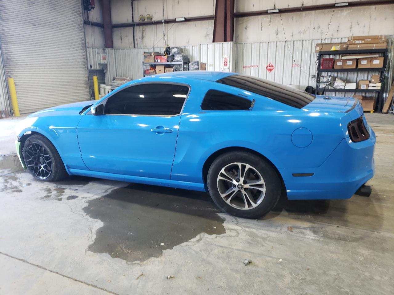 2013 Ford Mustang - Image 2