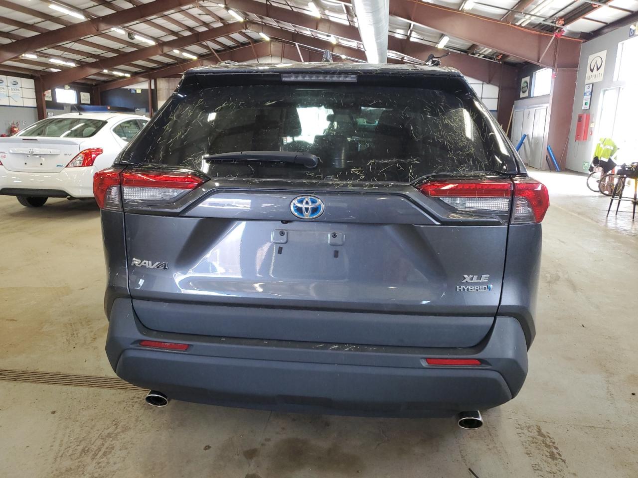 2021 Toyota RAV 4 - Image 6
