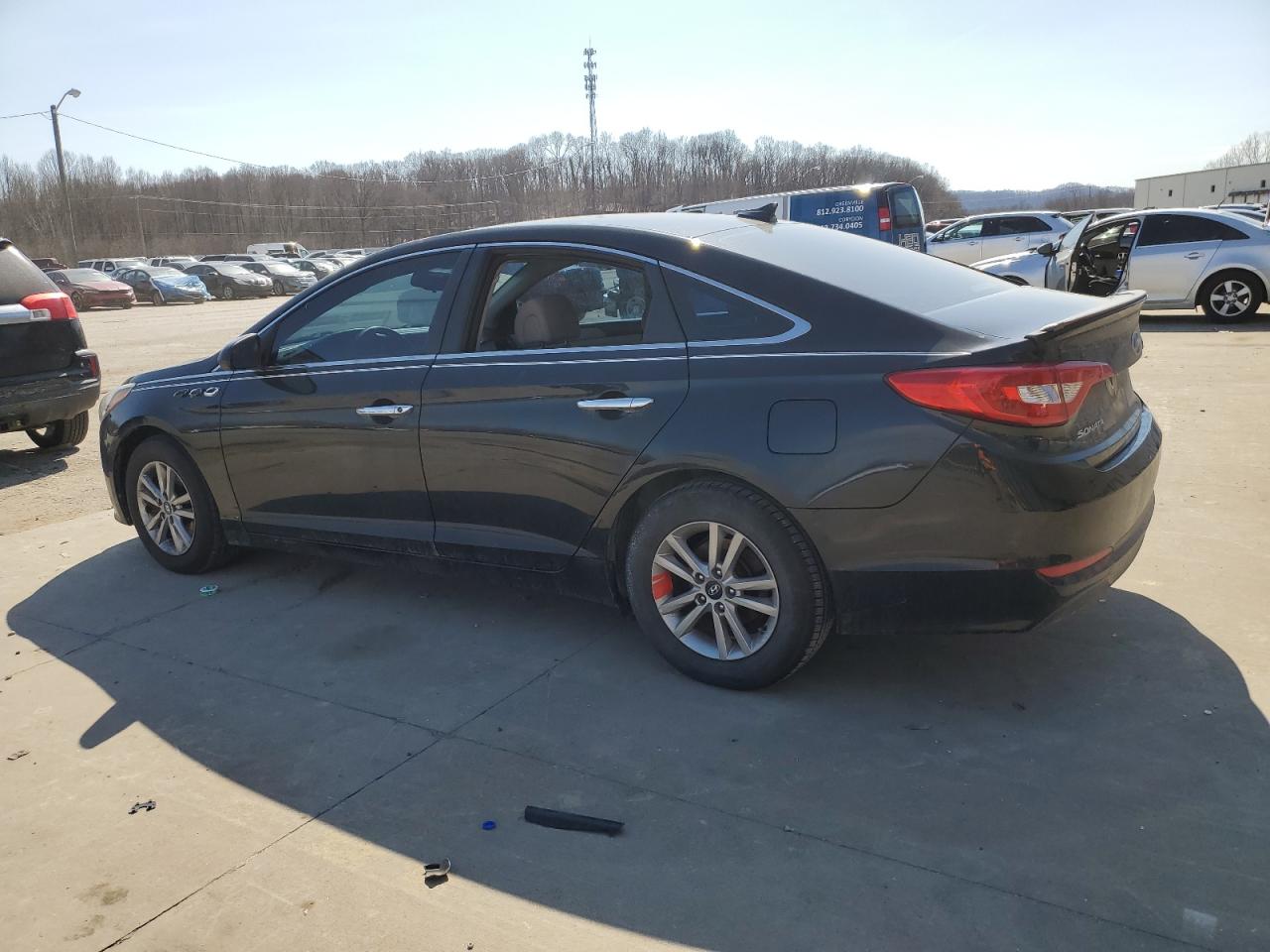 2016 Hyundai Sonata - Image 2
