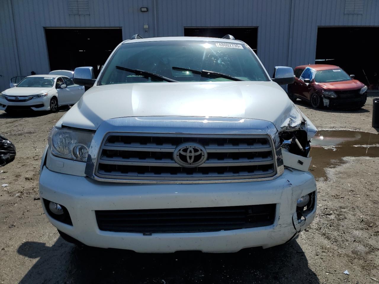 2013 Toyota Sequoia - Image 5