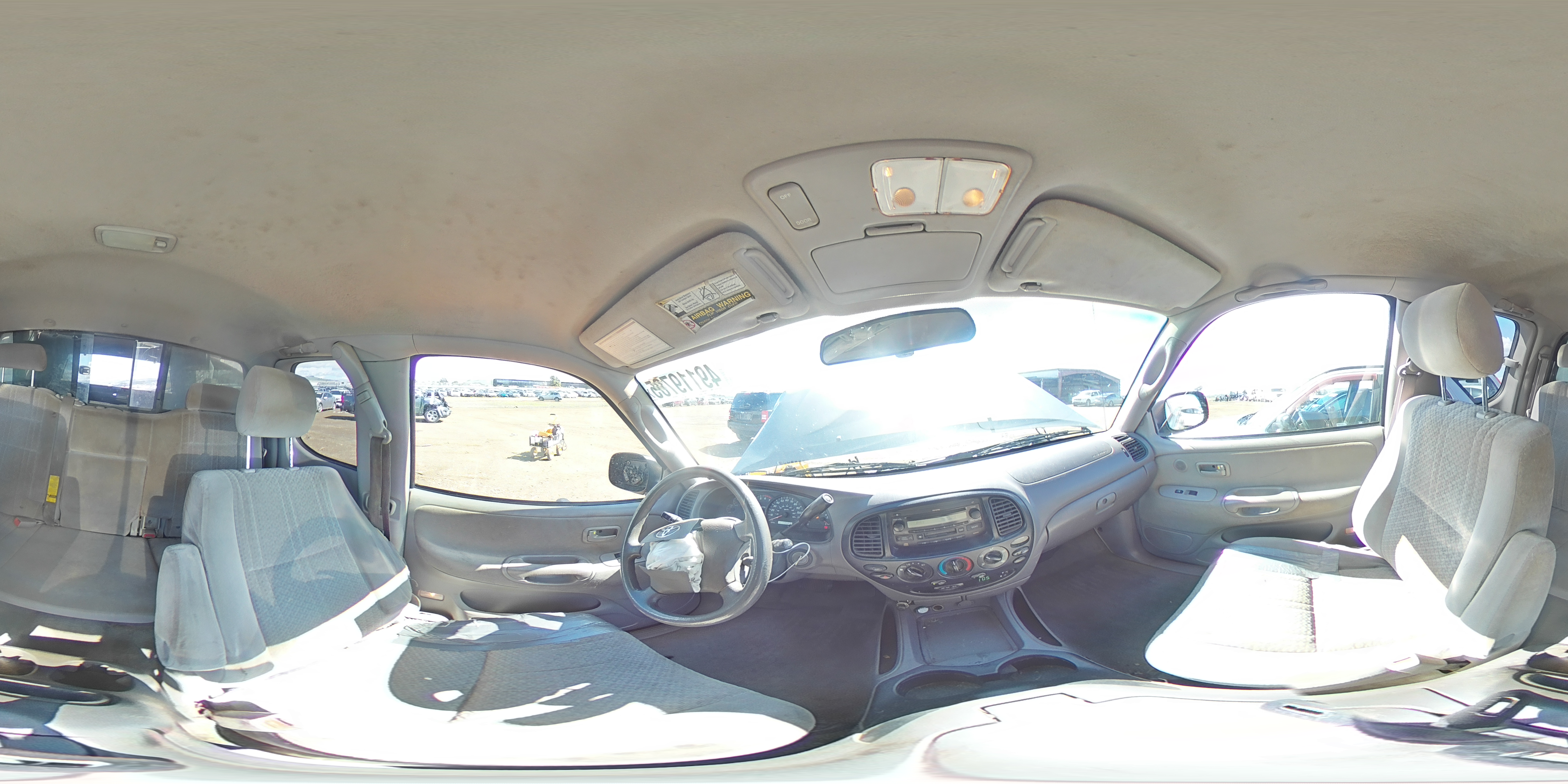 2005 Toyota Tundra - Image 12