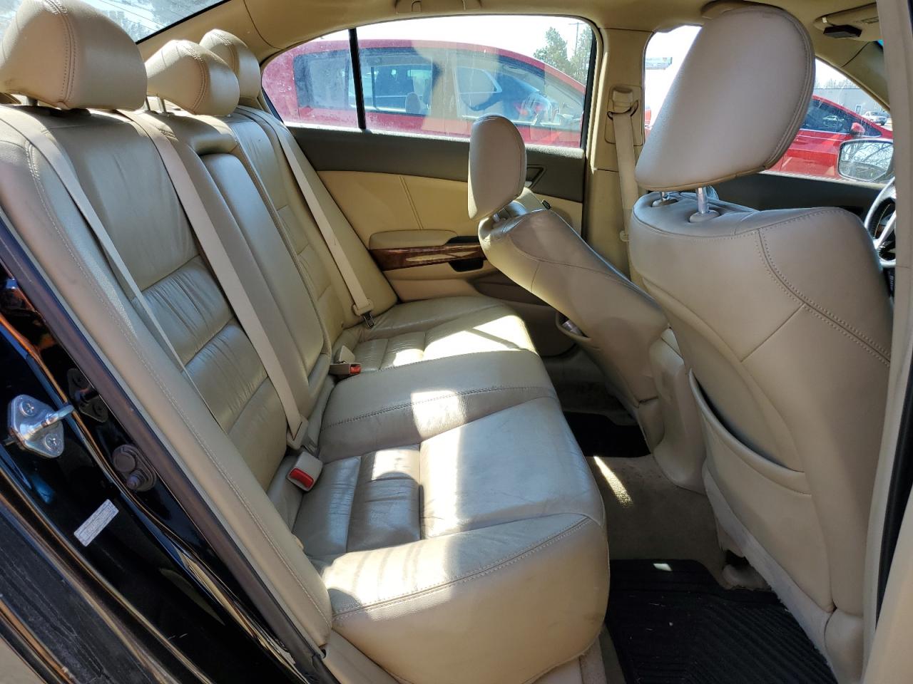 2009 Honda Accord - Image 11