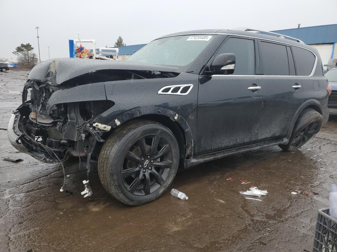 Infiniti QX56