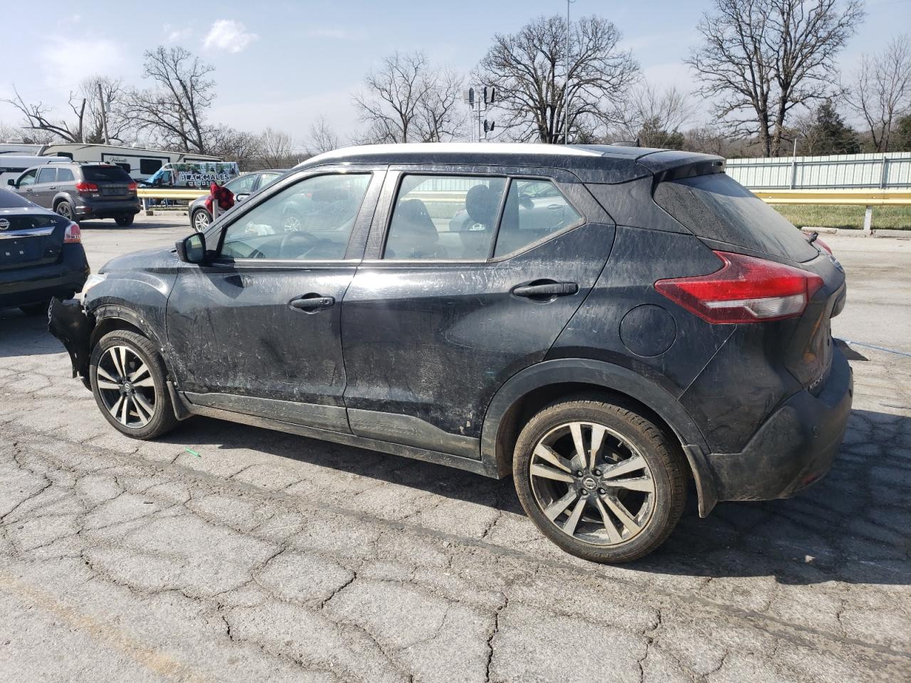 2020 Nissan Kicks - Image 2