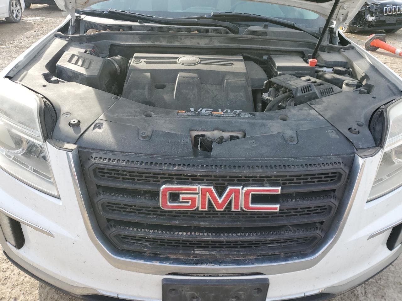 2016 GMC Terrain - Image 12