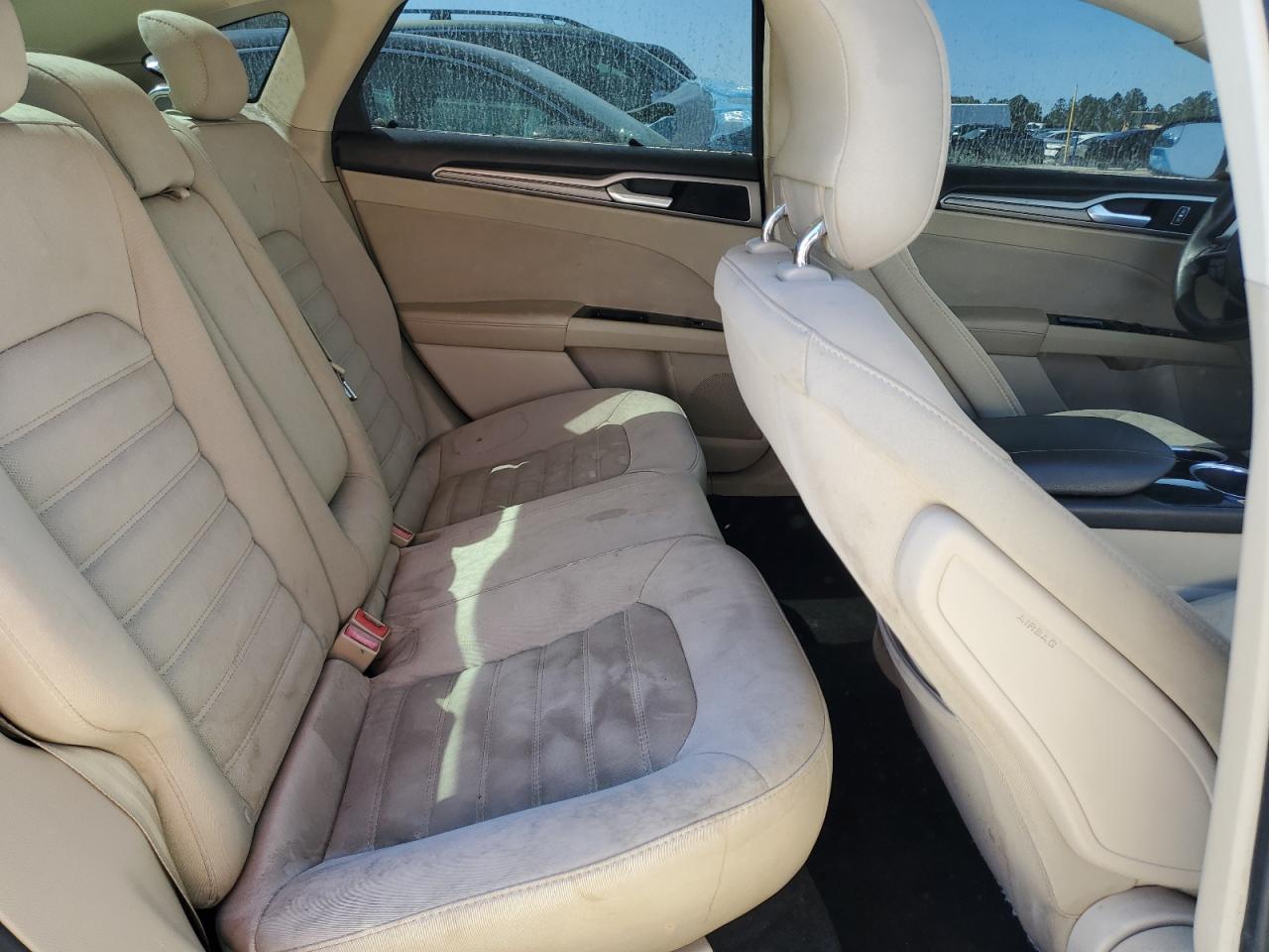 2013 Ford Fusion - Image 10