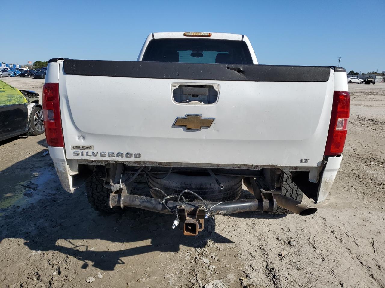 2007 Chevrolet Silverado - Image 6
