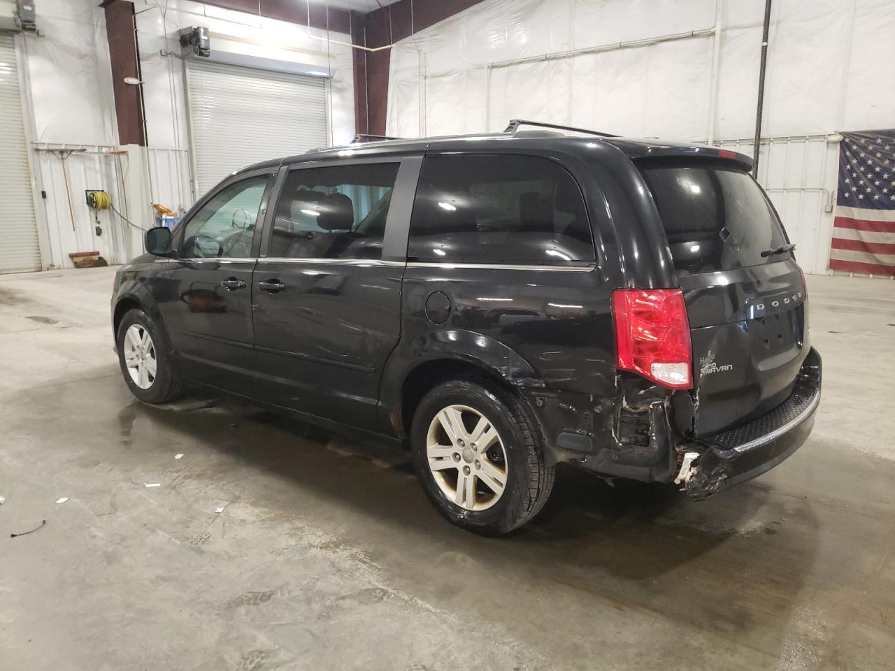 2013 Dodge Caravan - Image 2