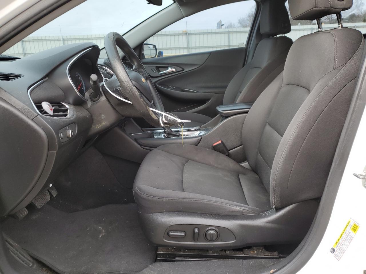 2017 Chevrolet Malibu - Image 7