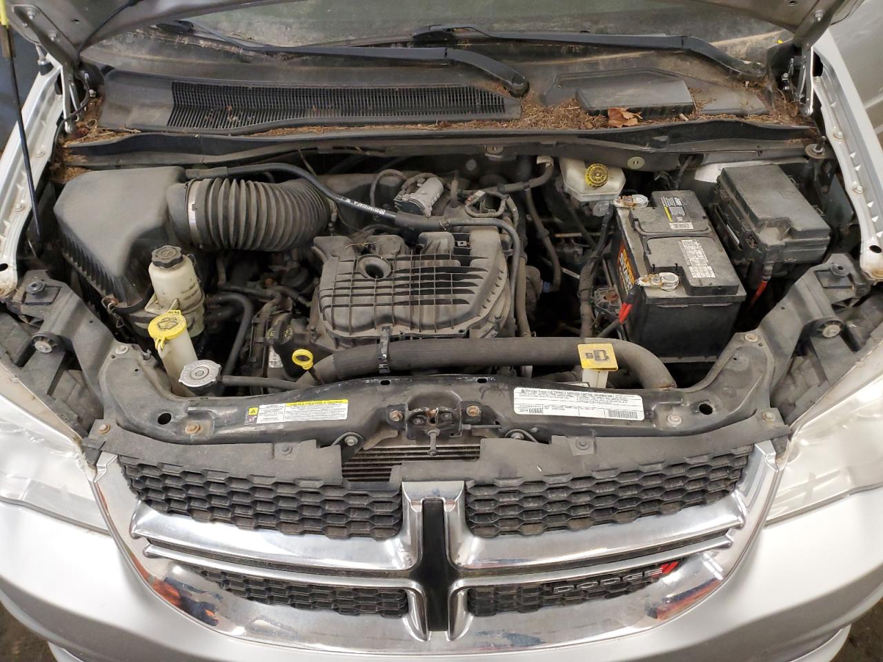 2012 Dodge Caravan - Image 12