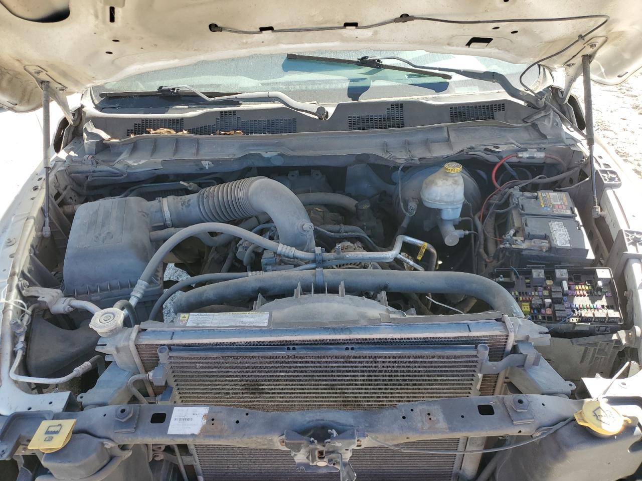 2014 RAM 1500 - Image 11