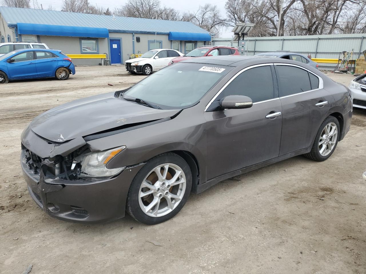 2013 Nissan Maxima S for Sale in Wichita, KS - Front End
