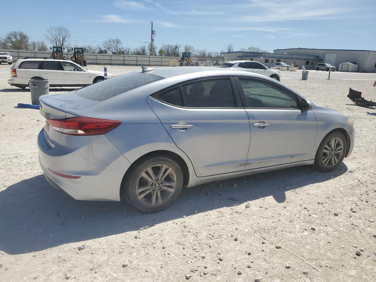 2017 Hyundai Elantra - Image 3