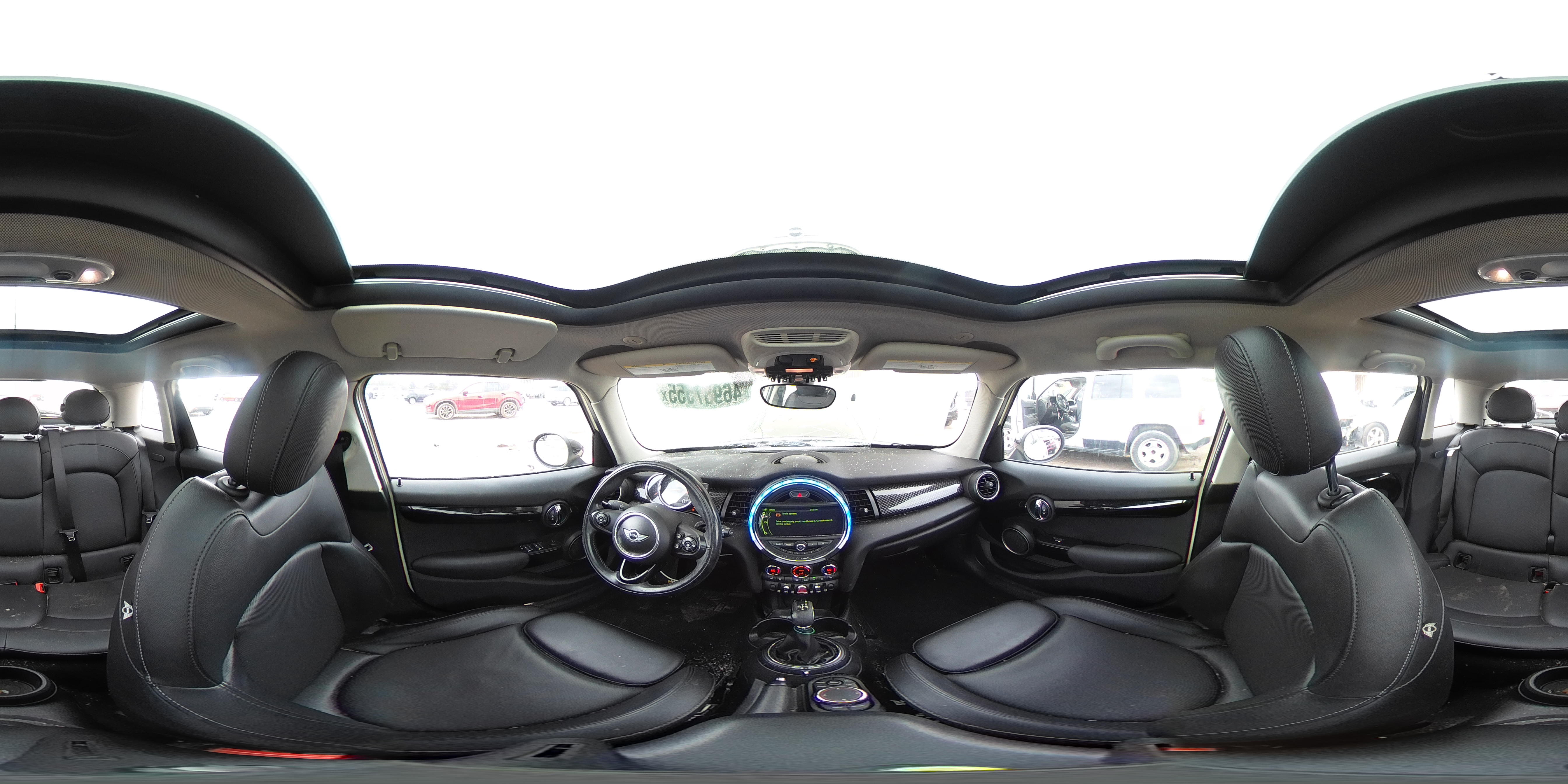 2015 MINI Cooper - Image 13