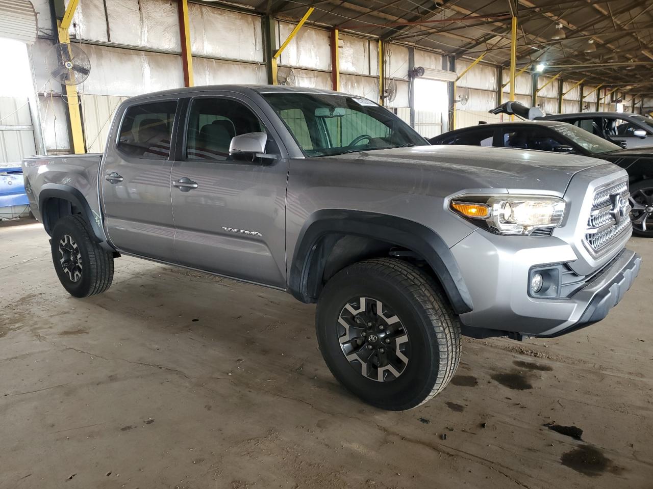 2017 Toyota Tacoma - Image 4