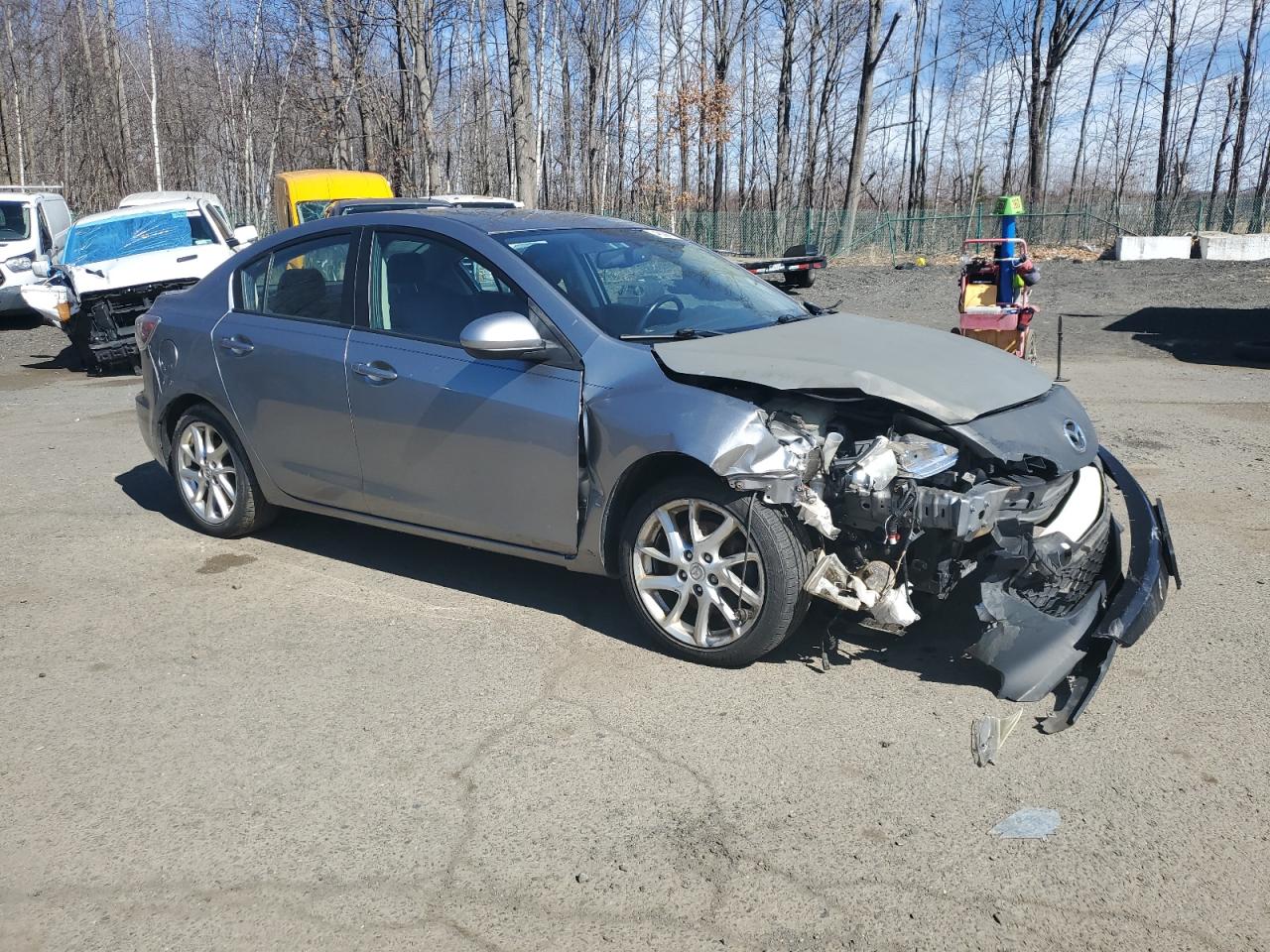 2012 Mazda 3 - Image 4