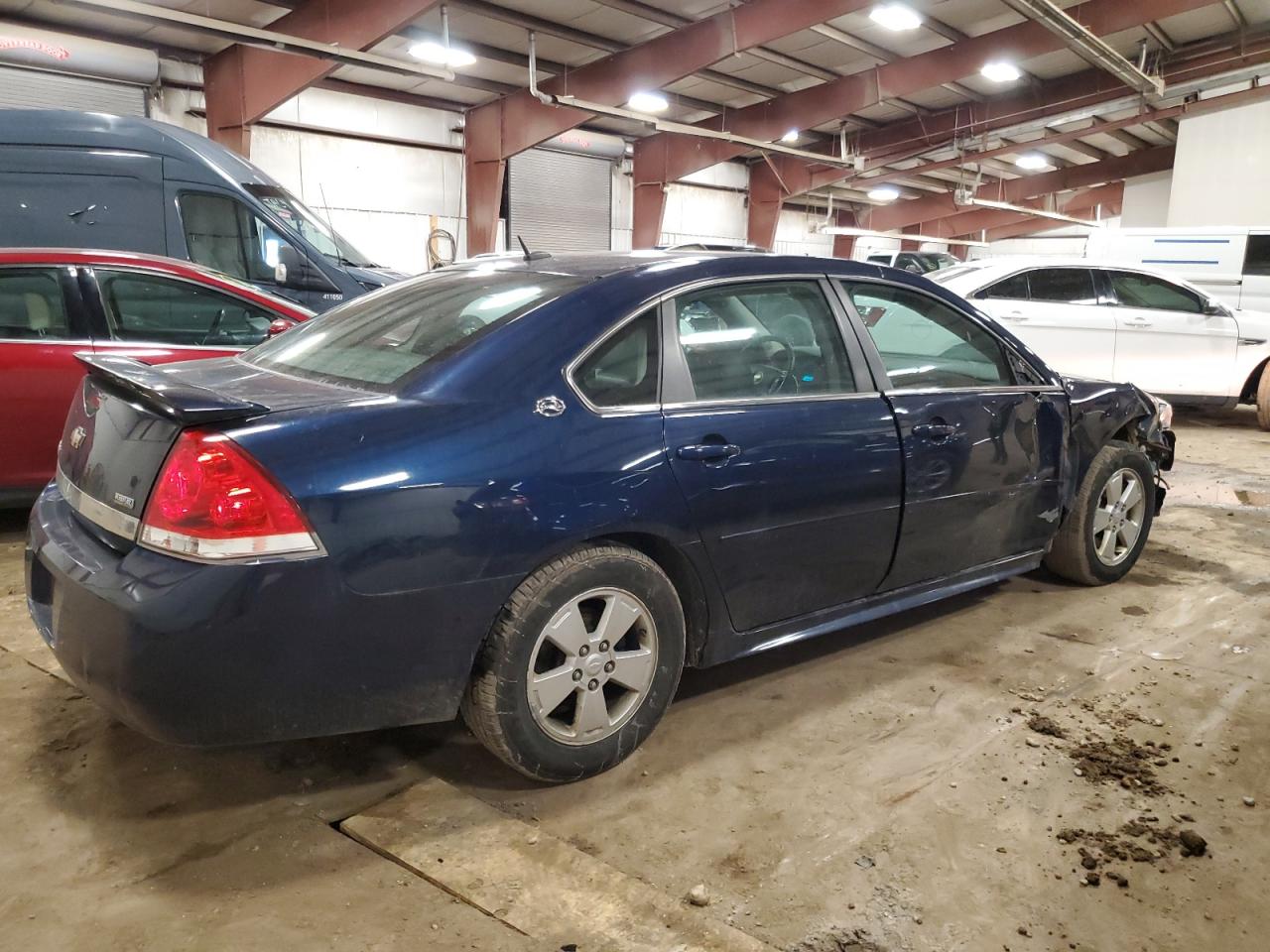 2009 Chevrolet Impala - Image 3