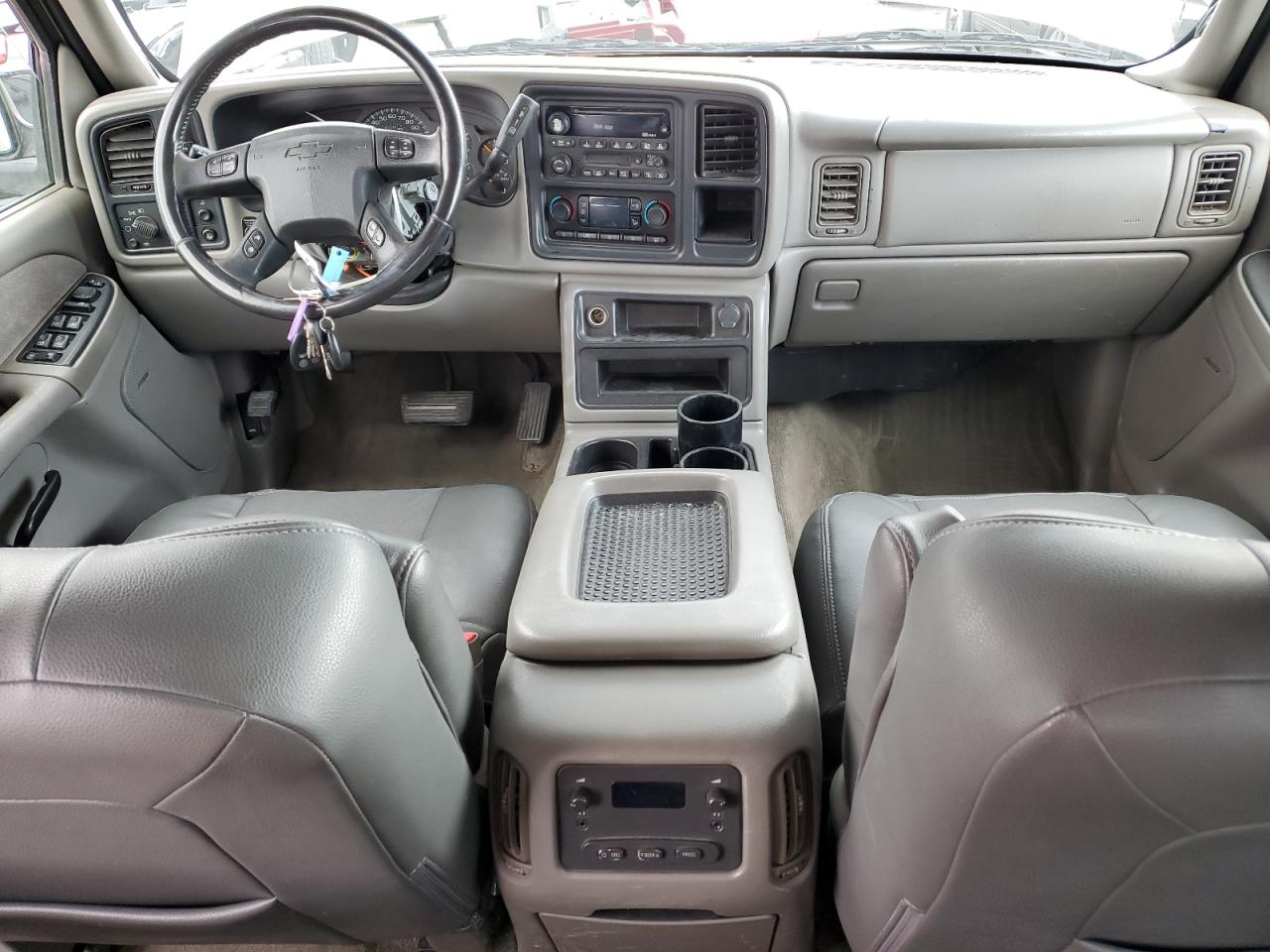 2003 Chevrolet Silverado - Image 8