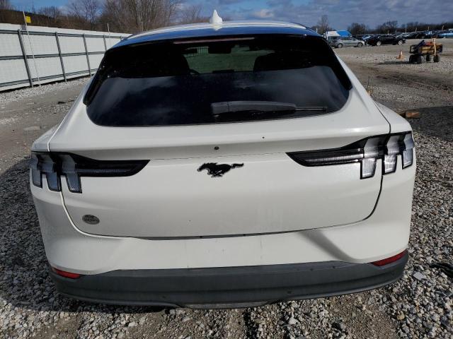  FORD MUSTANG 2021 Белый
