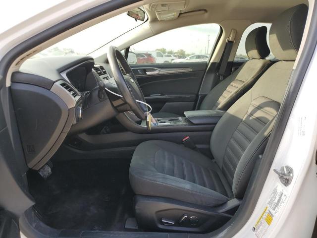  FORD FUSION 2017 Biały