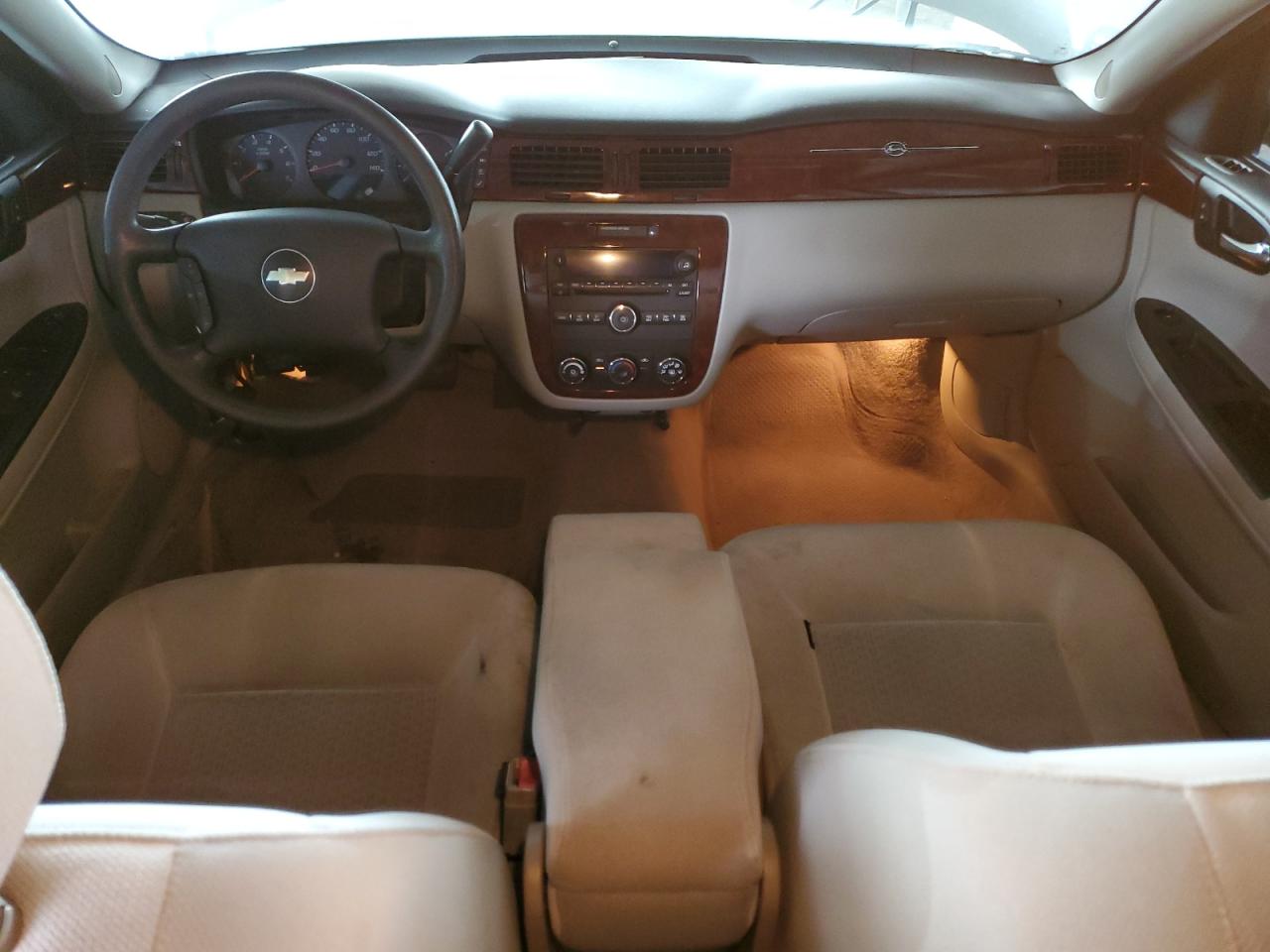 2008 Chevrolet Impala - Image 8