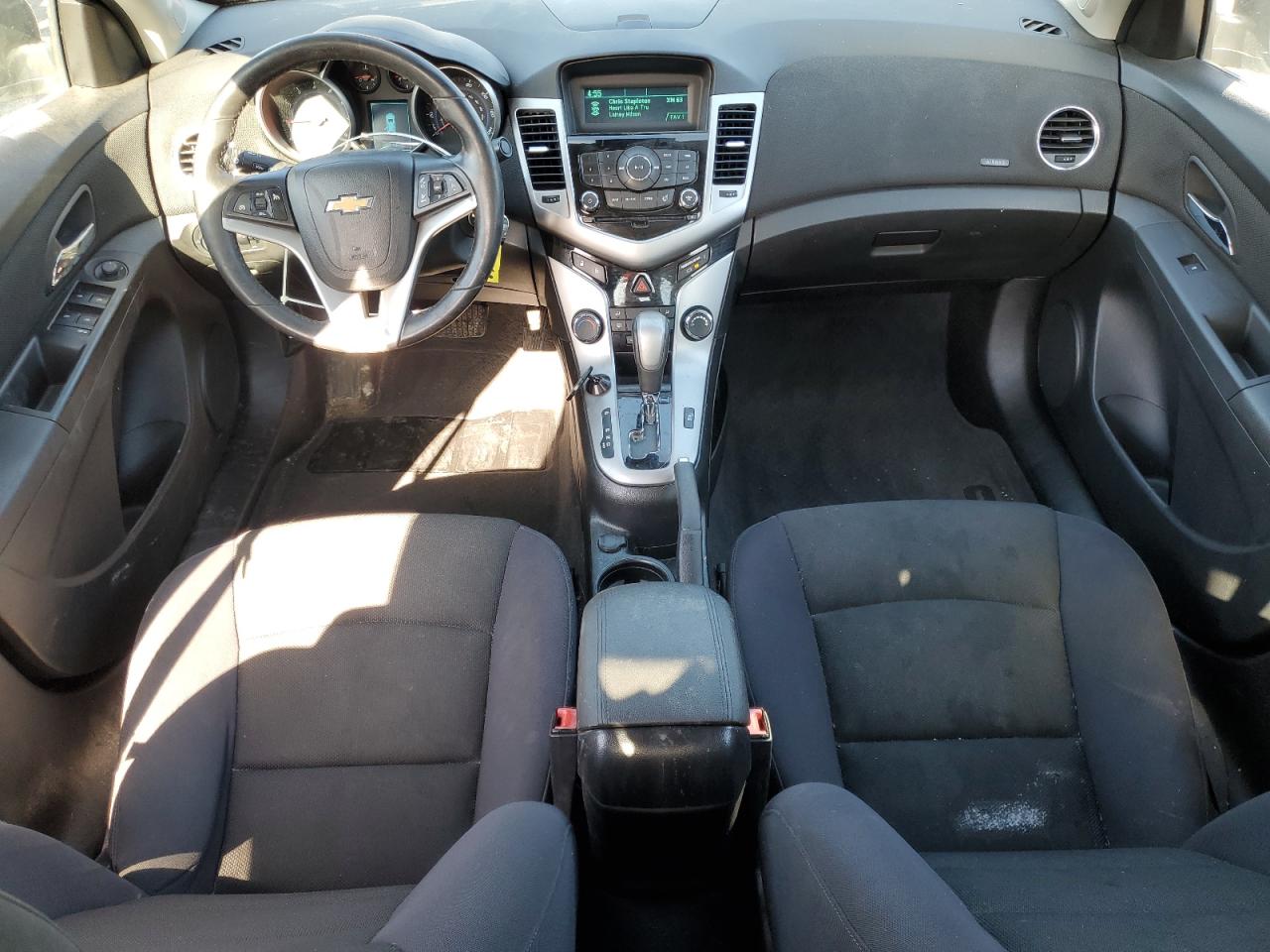 2013 Chevrolet Cruze - Image 8