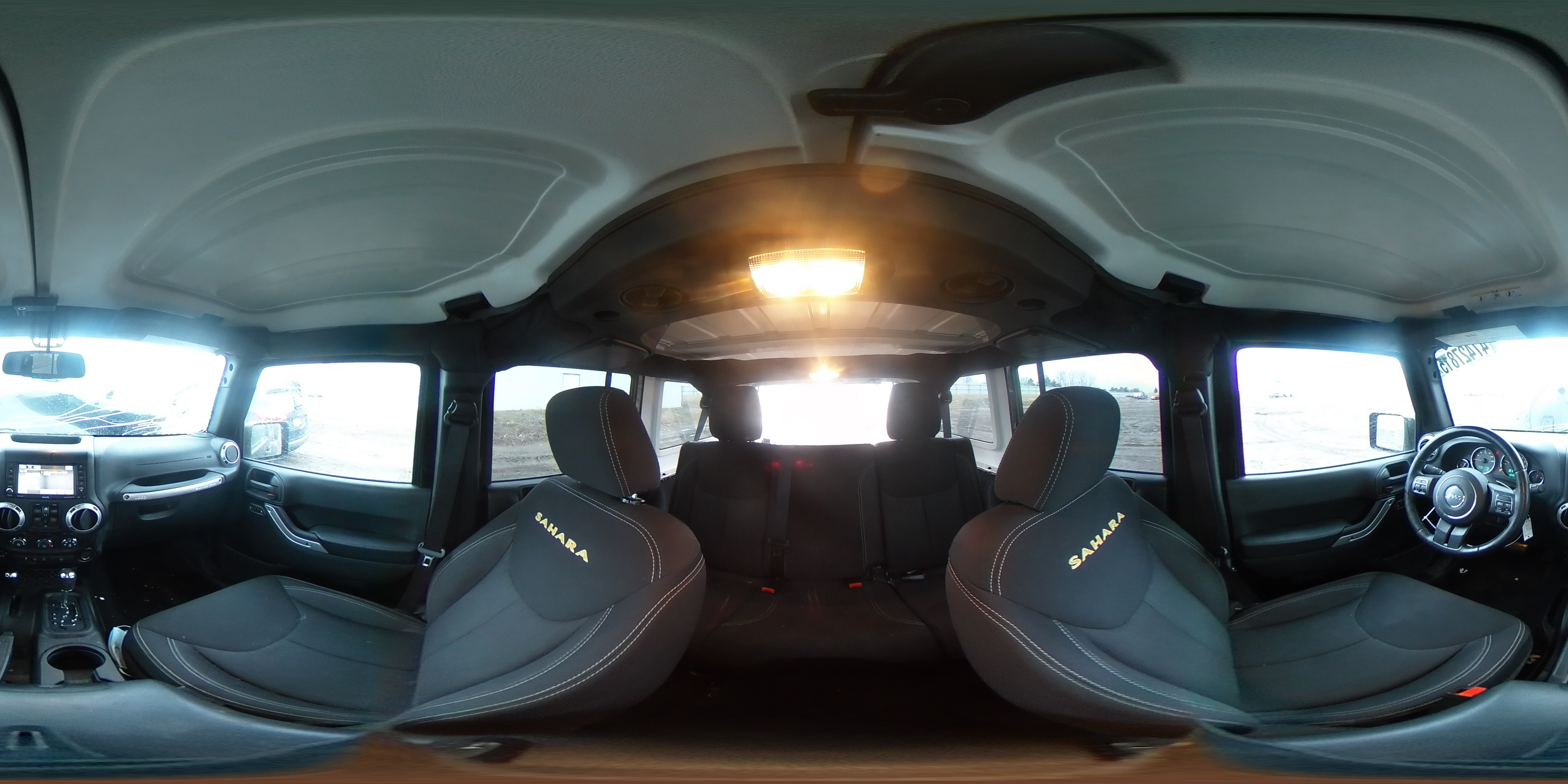 2015 Jeep Wrangler - Image 12