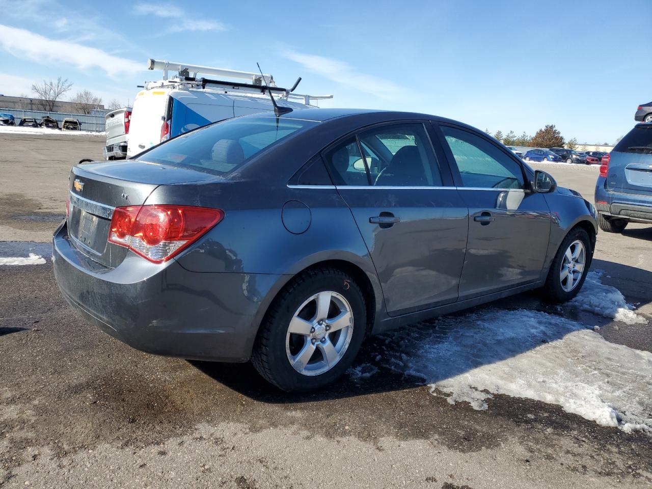 2013 Chevrolet Cruze - Image 3