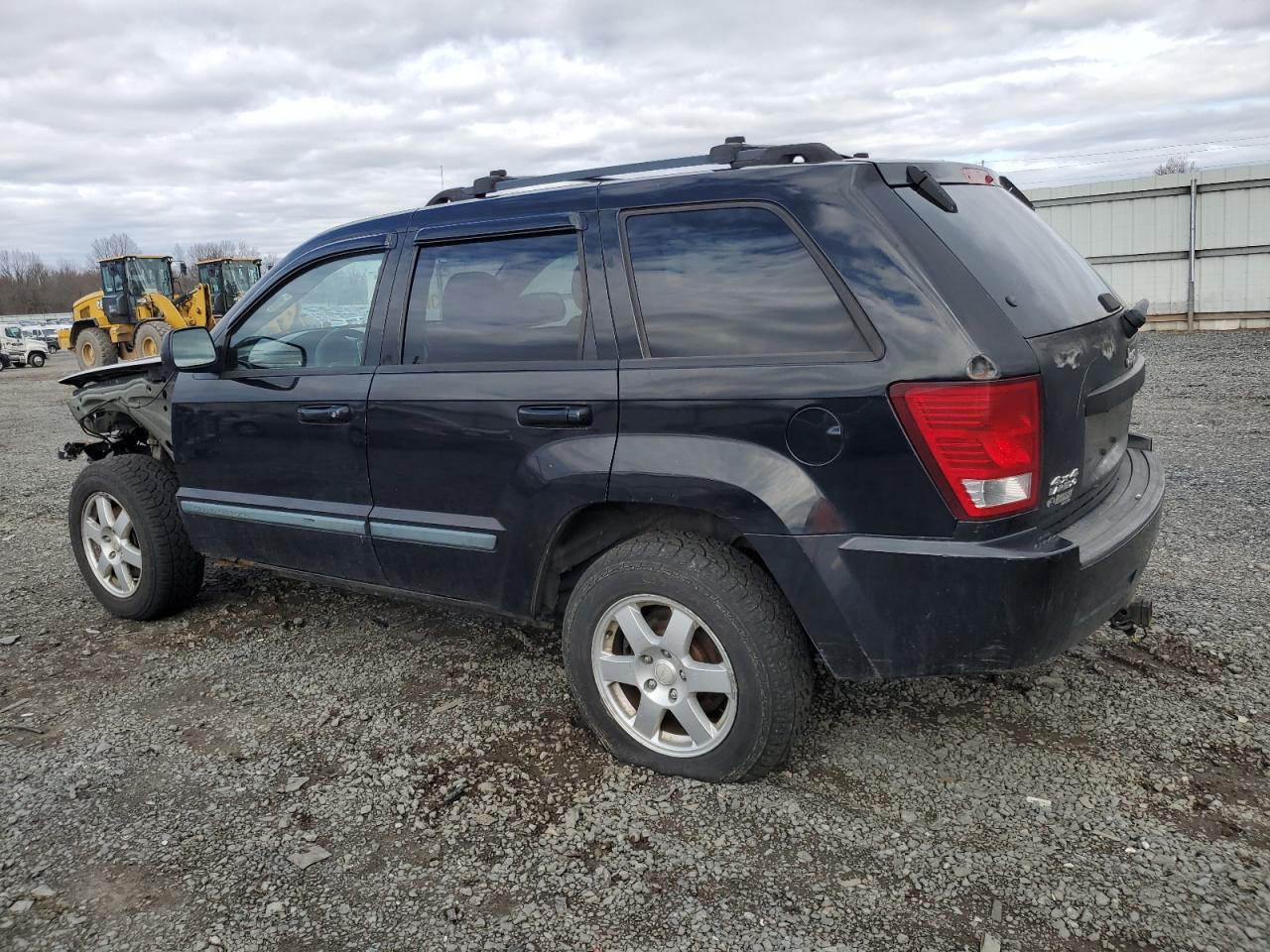 2008 Jeep Grand Cherokee - Image 2