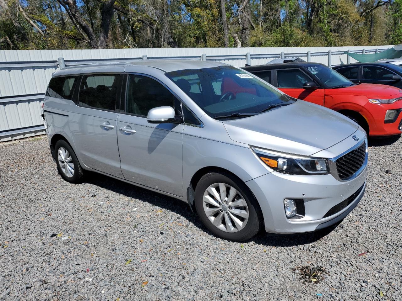 2018 Kia Sedona - Image 4