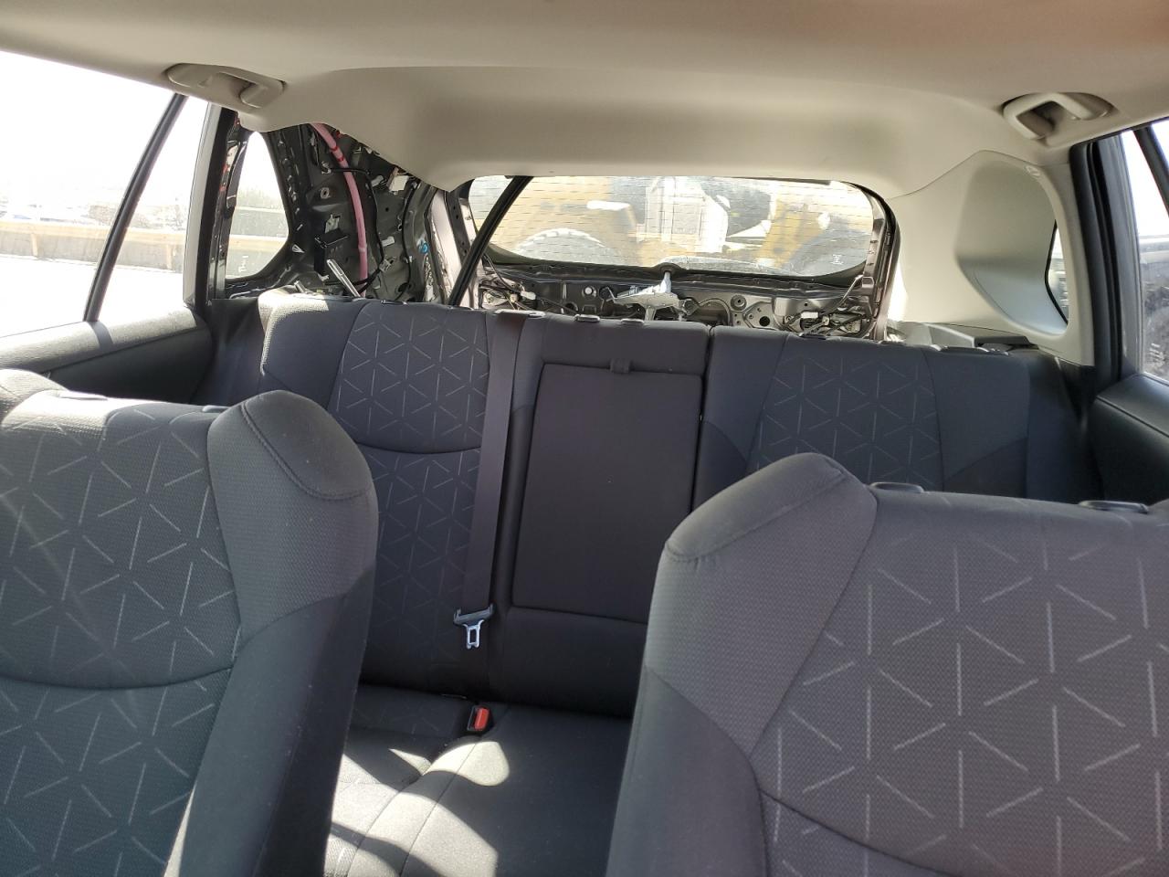 2019 Toyota RAV 4 - Image 10