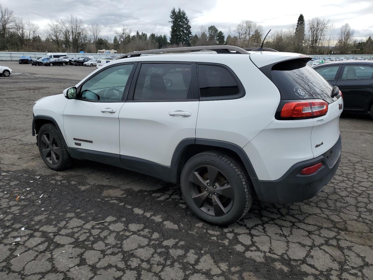 2016 Jeep Grand Cherokee - Image 2