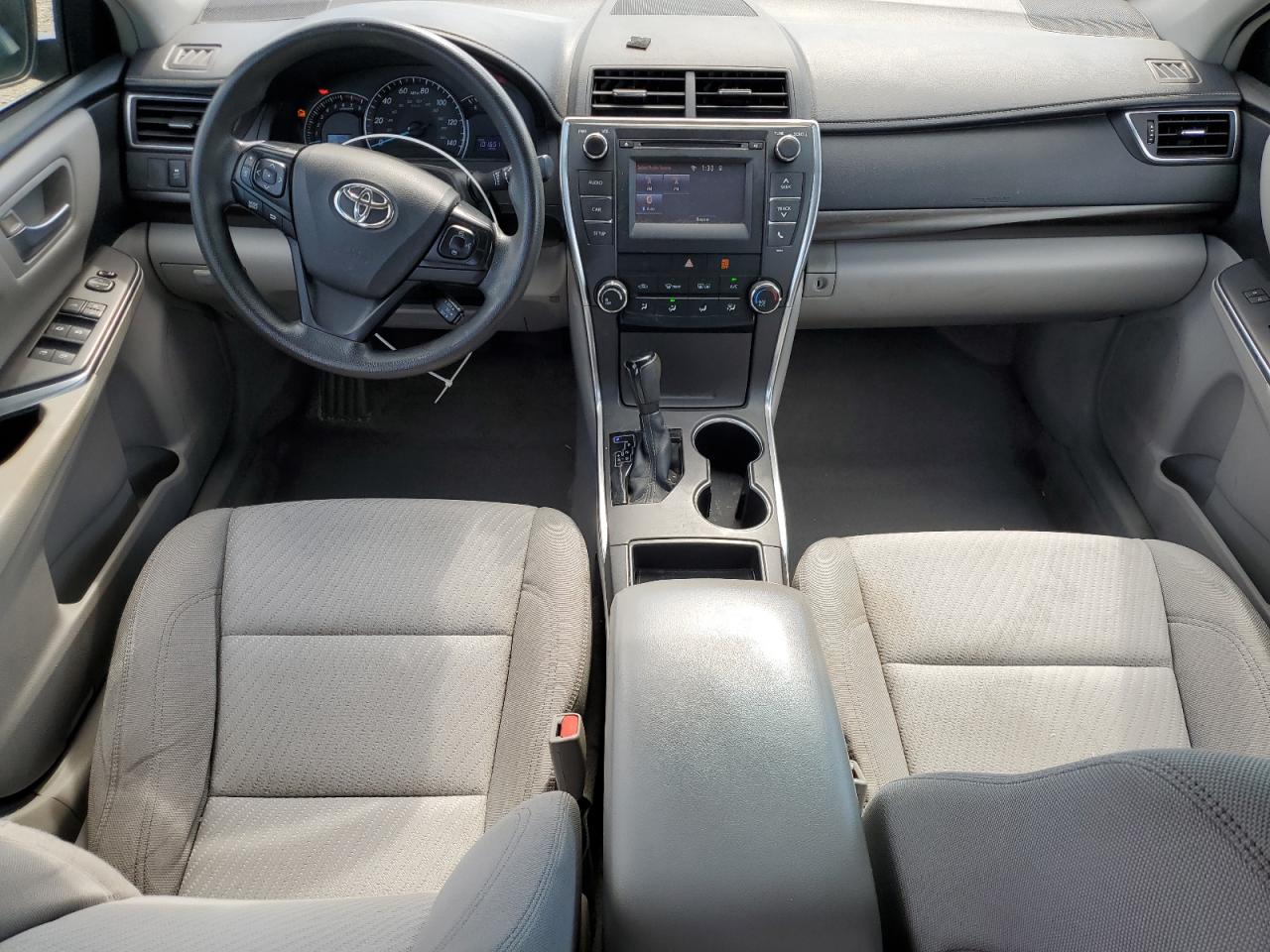 2015 Toyota Camry - Image 8
