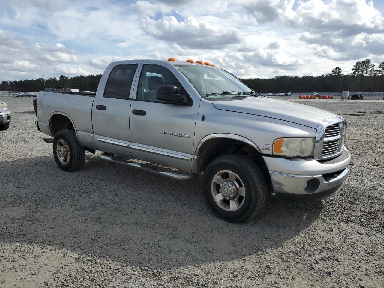 2004 Dodge RAM - Image 4