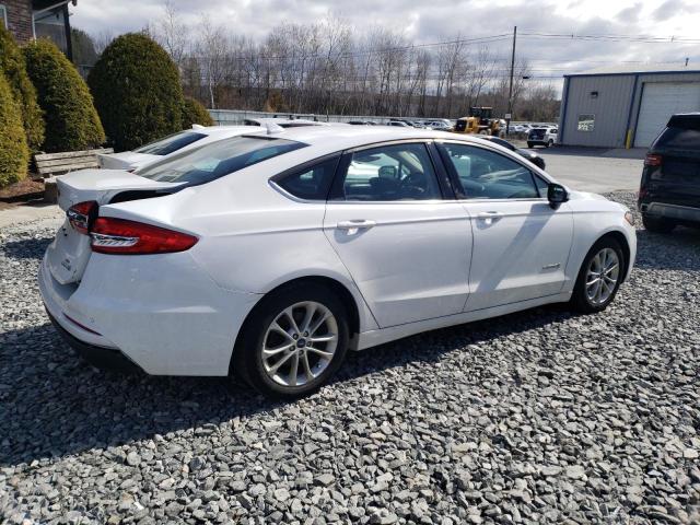  FORD FUSION 2019 Biały