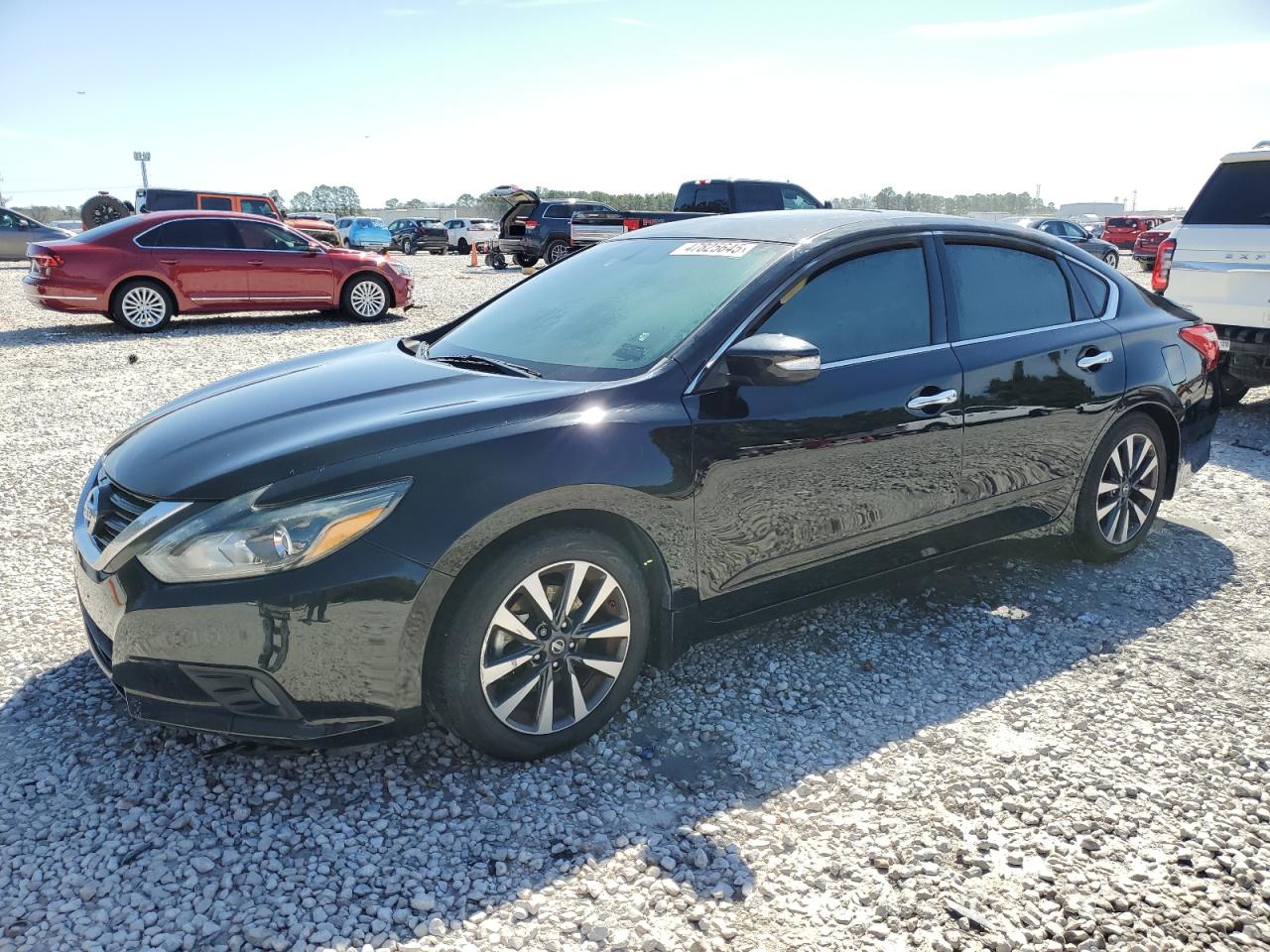 2017 Nissan Altima - Image 1