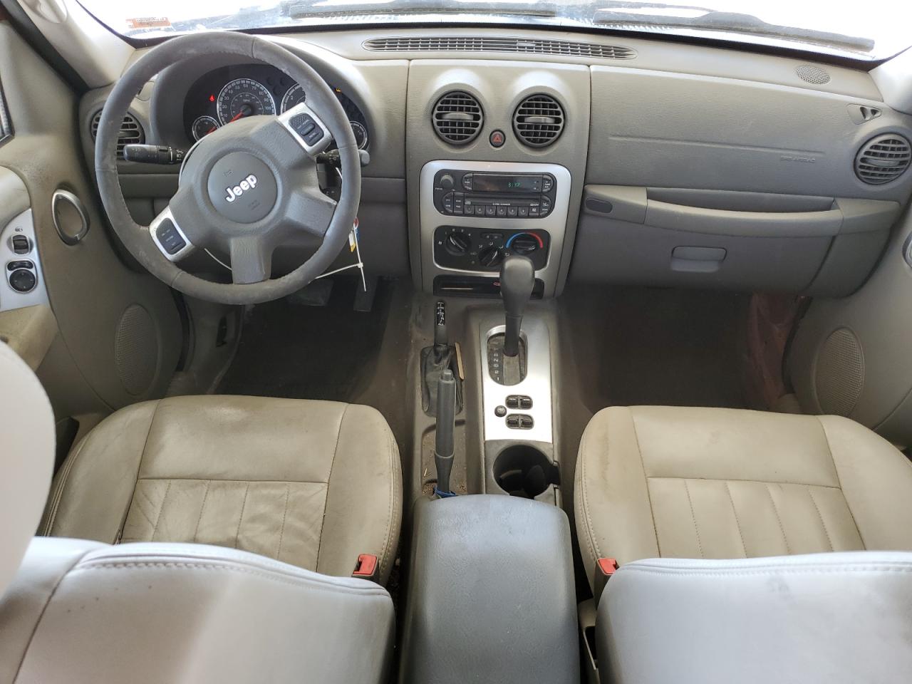2005 Jeep Liberty (North America) - Image 8