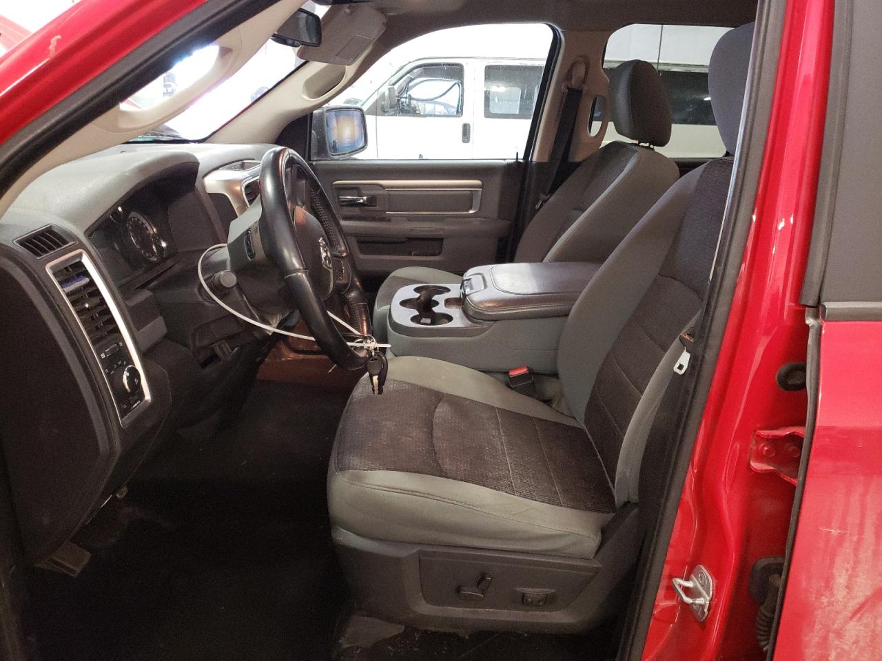 2013 RAM 1500 - Image 7