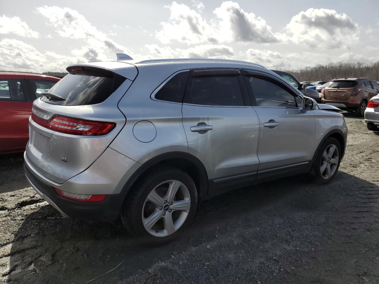 2018 Lincoln MKC - Image 3