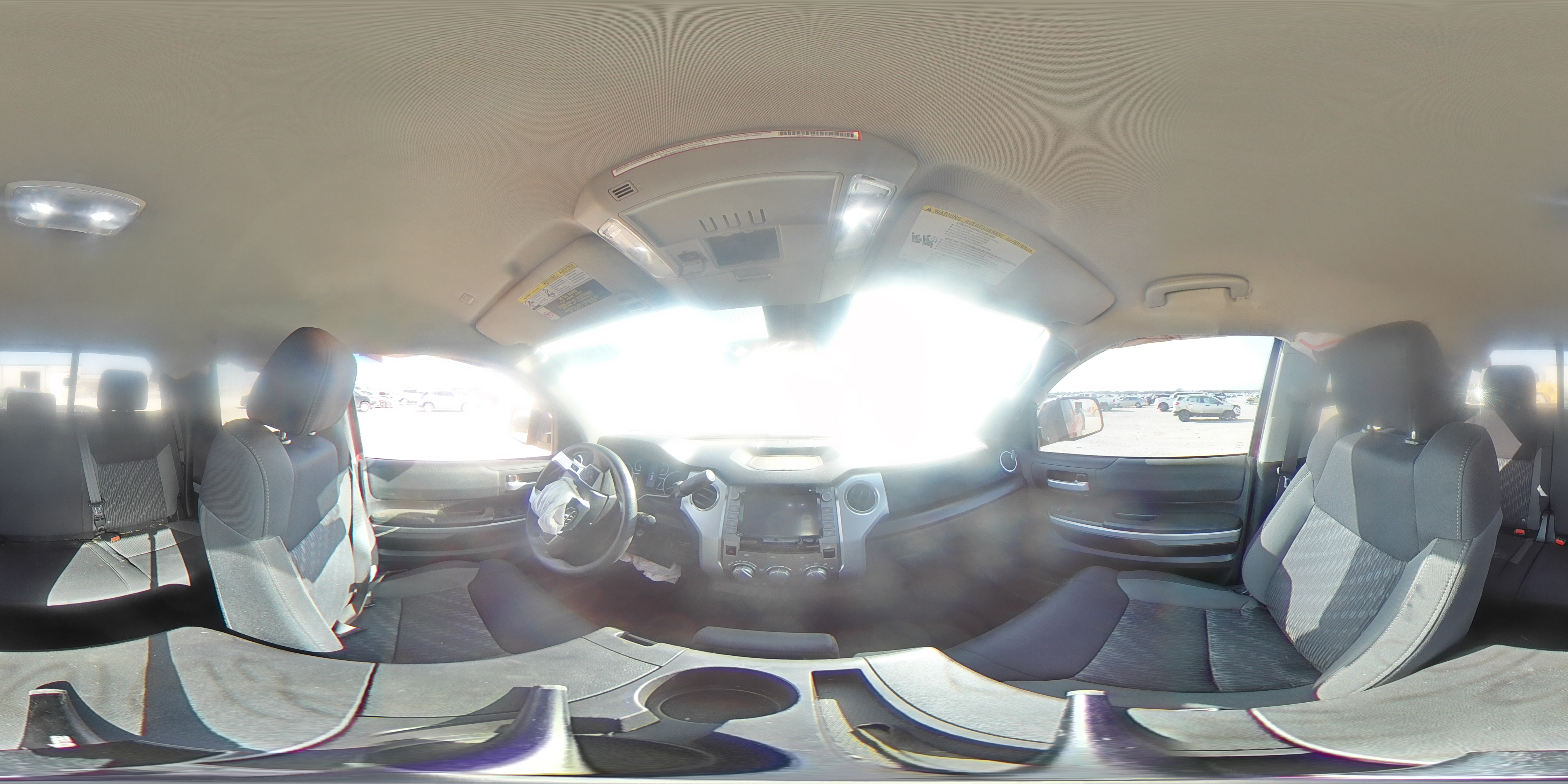 2020 Toyota Tundra - Image 13