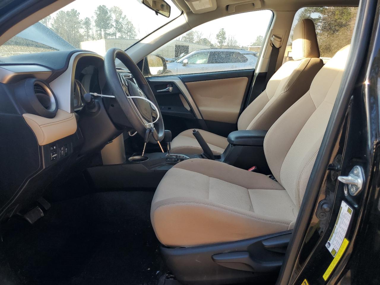 2015 Toyota RAV 4 - Image 7