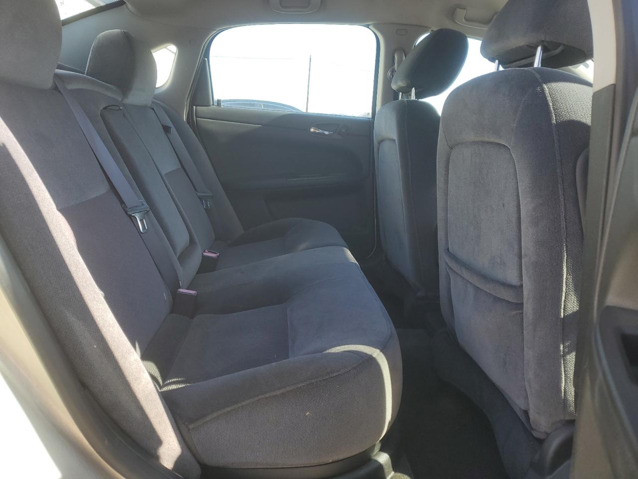 2012 Chevrolet Impala - Image 10