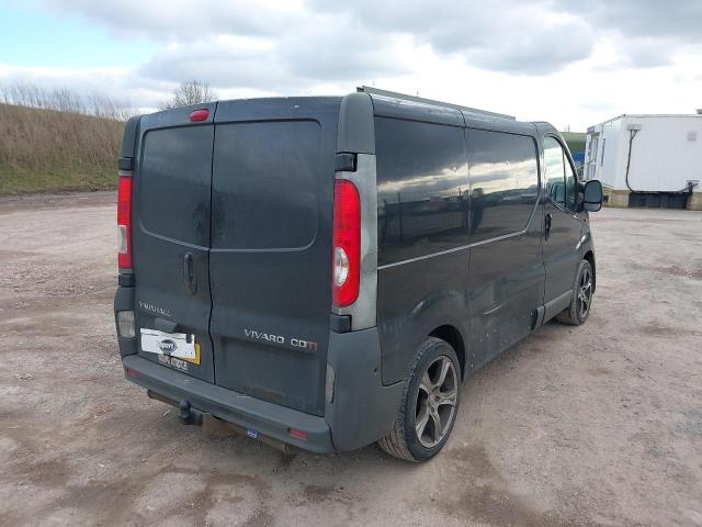 2008 VAUXHALL VIVARO 270