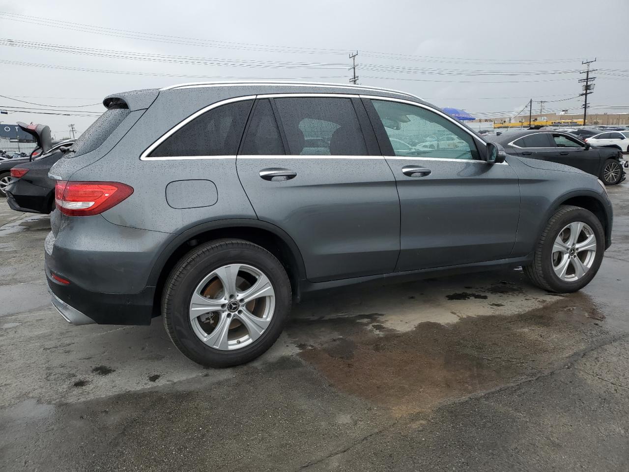 2018 Mercedes-Benz GLC - Image 3