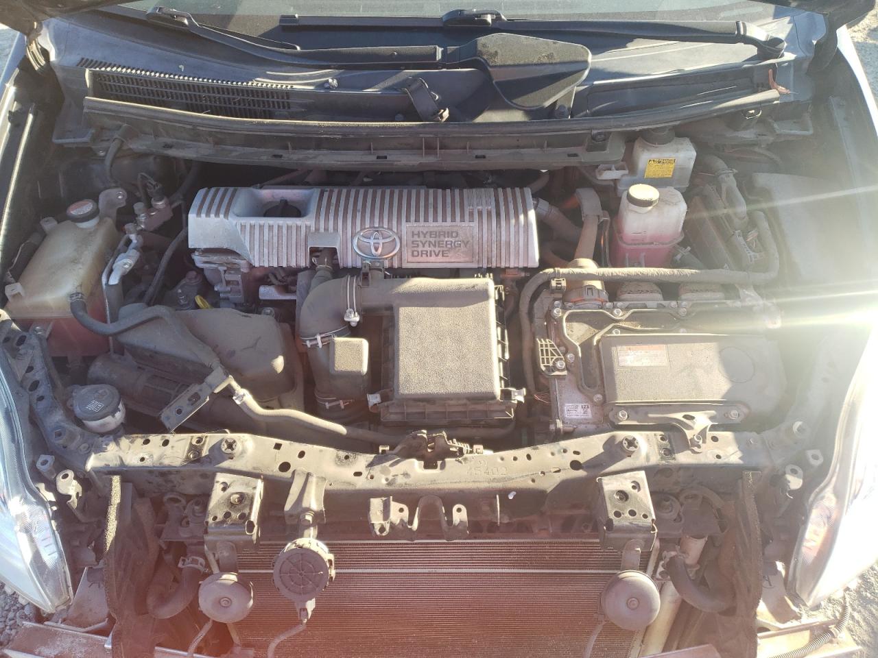 2015 Toyota Prius - Image 11