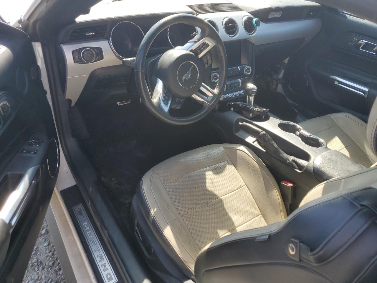 2015 Ford Mustang - Image 8